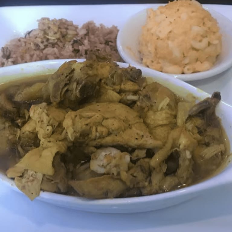 Brown Stew Chicken: A Jamaican Delight
