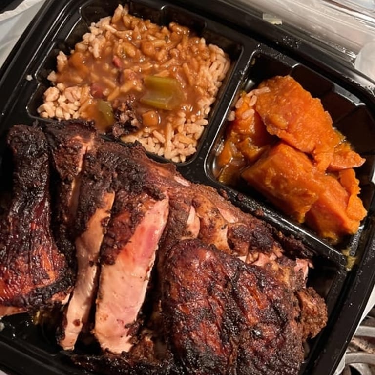 Caribbean-Inspired Bar Bites and Seafood Specialties